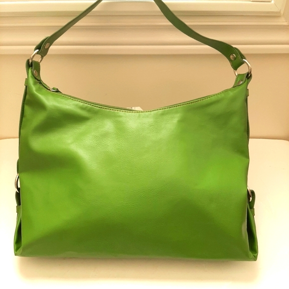 Tommy Hilfiger Handbags - Tommy Hilfiger Hobo Bag